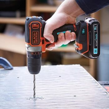 BLACK+DECKER BDCDC18KST 18V 10mm Li-ion Cordless Variable Speed Reversible Smart-Tech Cordless Drill Driver (Orange 4-Pieces)