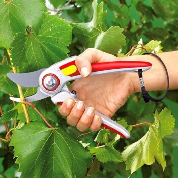 WOLF-Garten 73AFA006650 Professional Bypass Pruner with 30° Cutting Angle Joints