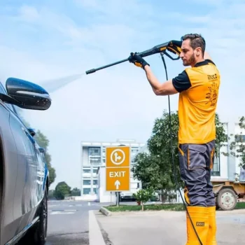 Ingco HPWR16008 1600W, 140 Bar High Pressure Car Washer With Accessories - Image 2
