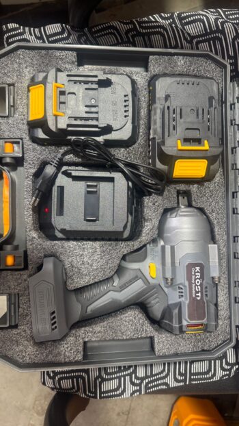 Krost New Hydra Series 1000Nm Cordless Impact Wrench with 15cell 6Amp Dual Batteries & Charger - Image 5